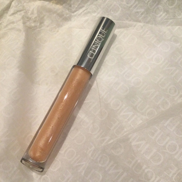 Clinique Pop Plush Creamy Lip Gloss - AirKiss pop - Picture 2 of 5